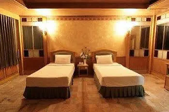 Hotel 13 Coins Bangna Bitec